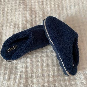 Laines London closed toe Teddy Towelling women’s slippers